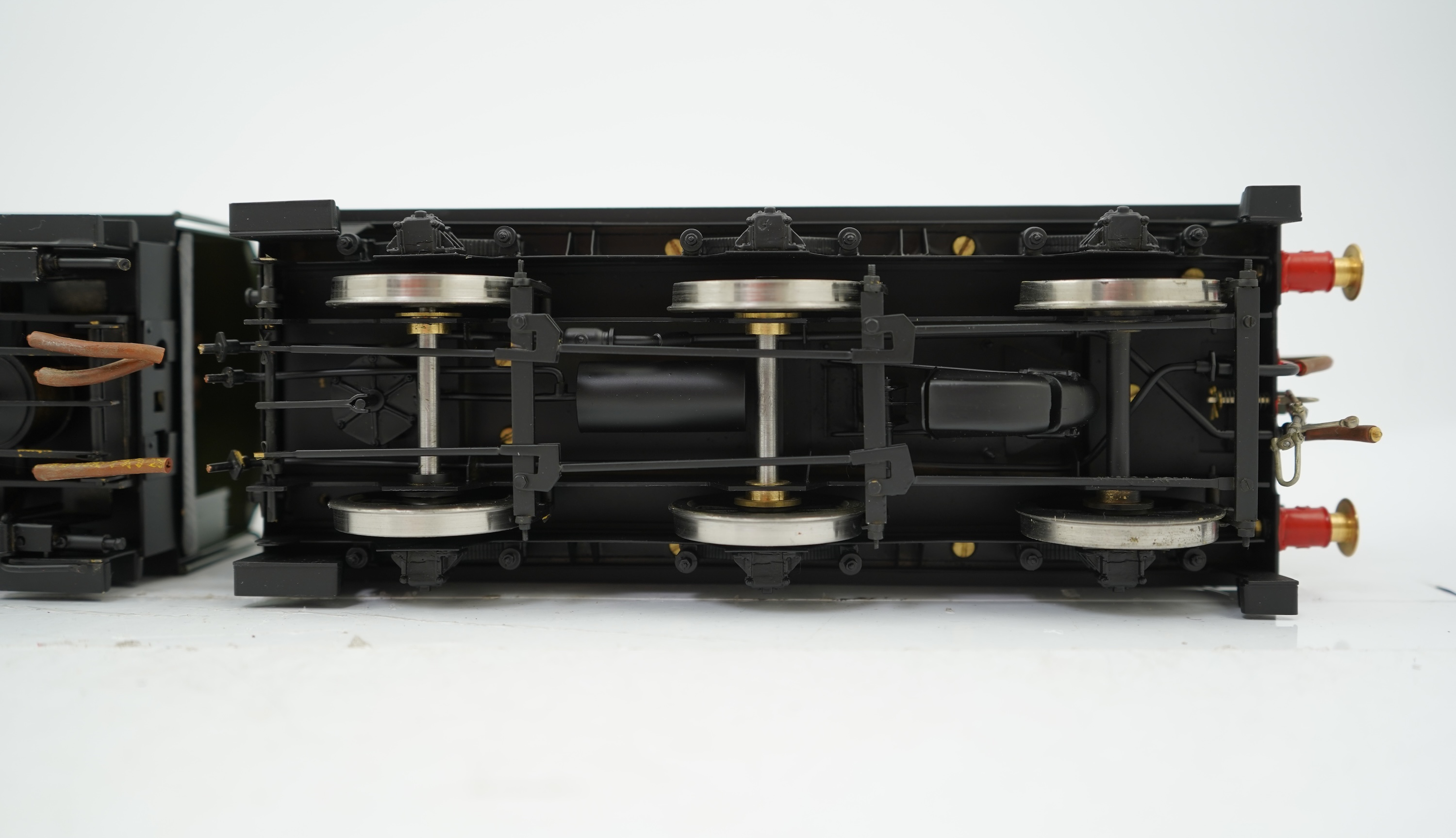 A Gauge One model of GWR Class 47xx, 4700, 2-8-0 tender locomotive, unpowered, well constructed and painted, the cab interior has been left unpainted.